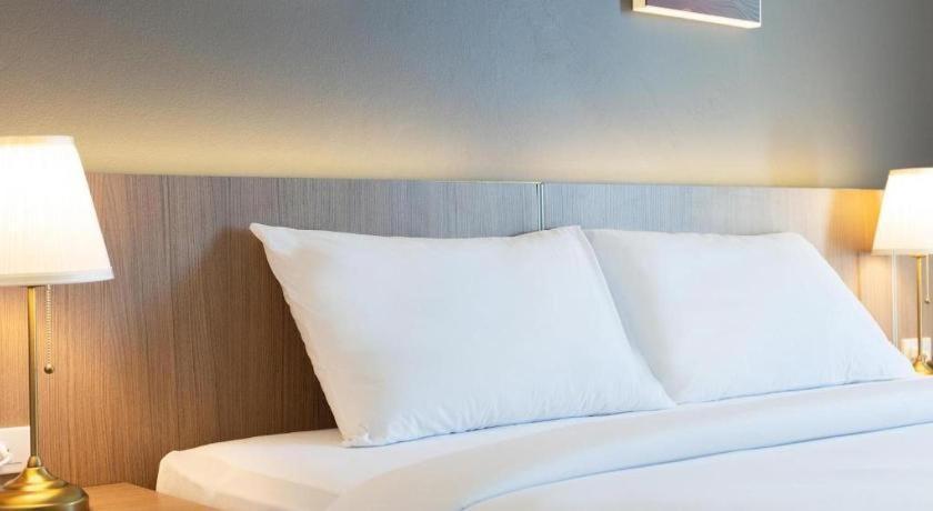 B2 Mae Sot Boutique & Budget Hotel Экстерьер фото